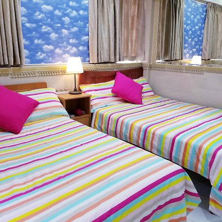 Longwin Hostel Гонконг Екстер'єр фото