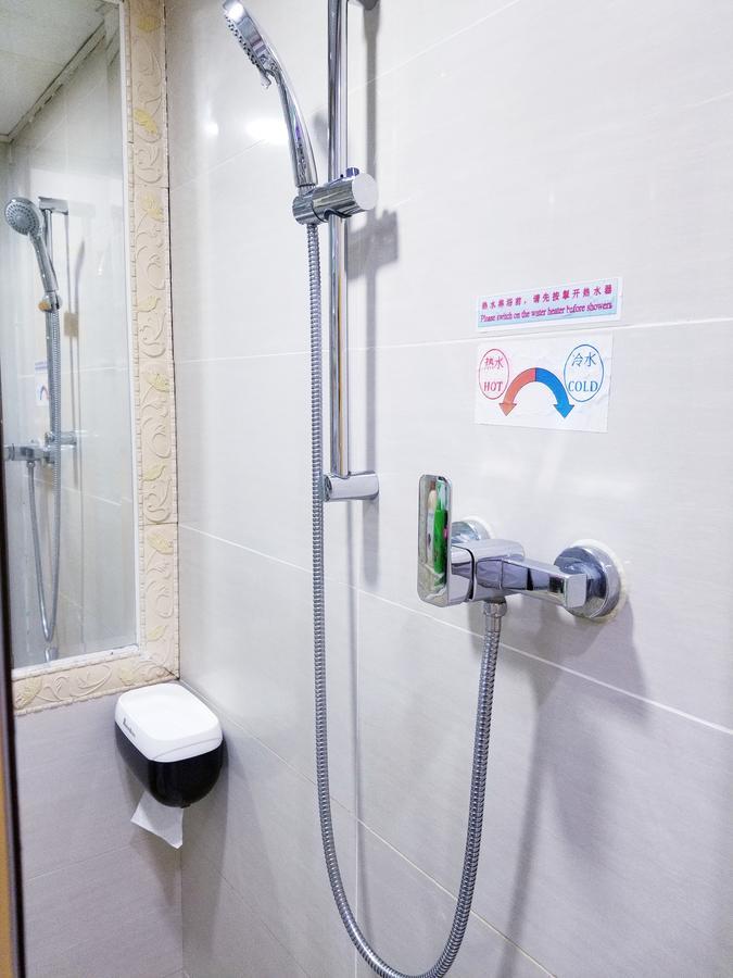 Longwin Hostel Гонконг Екстер'єр фото