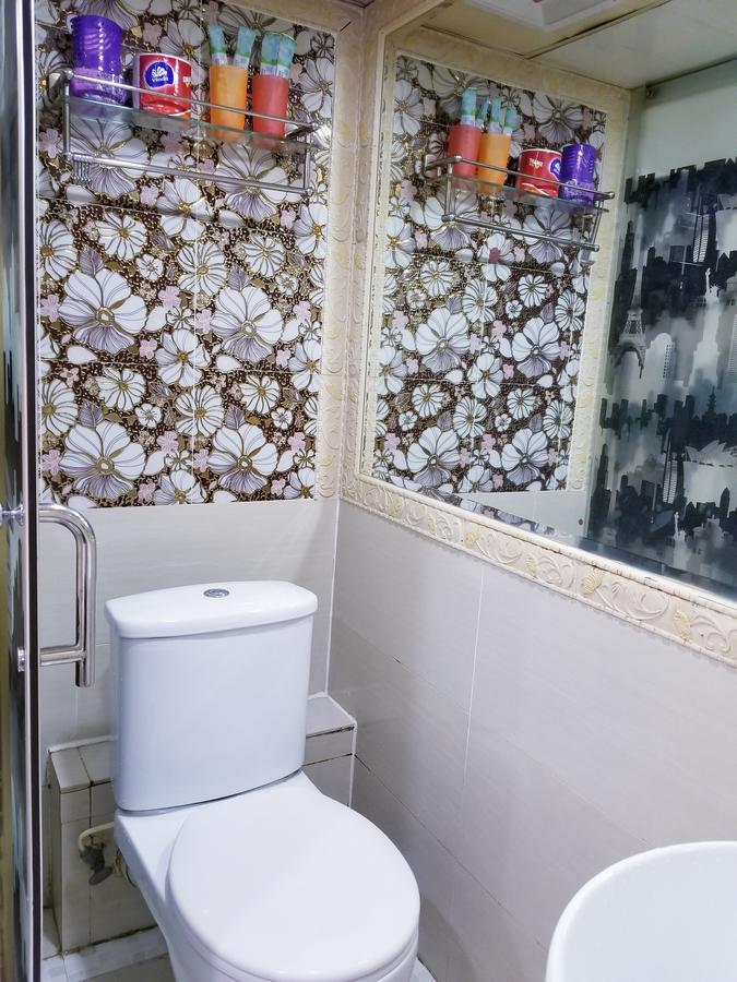 Longwin Hostel Гонконг Екстер'єр фото