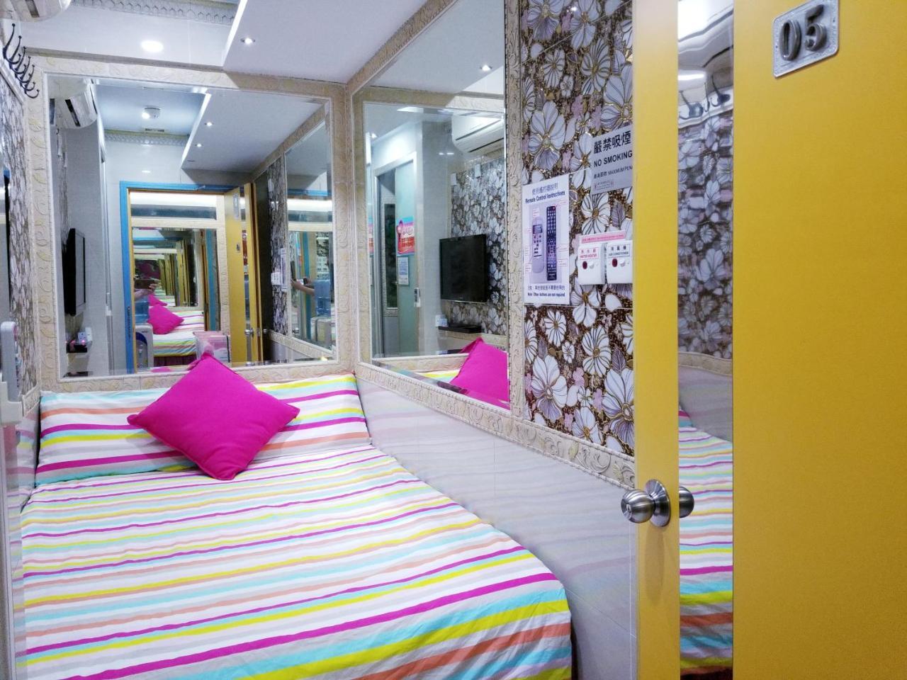Longwin Hostel Гонконг Екстер'єр фото